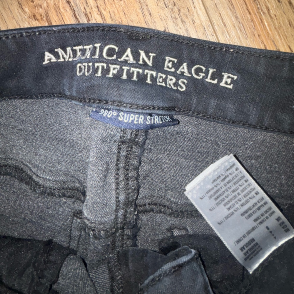 American Eagle Outfitters Skinny Jean Bundle of 3 (denim, white, black)😀 Size 4 - Picture 9 of 15